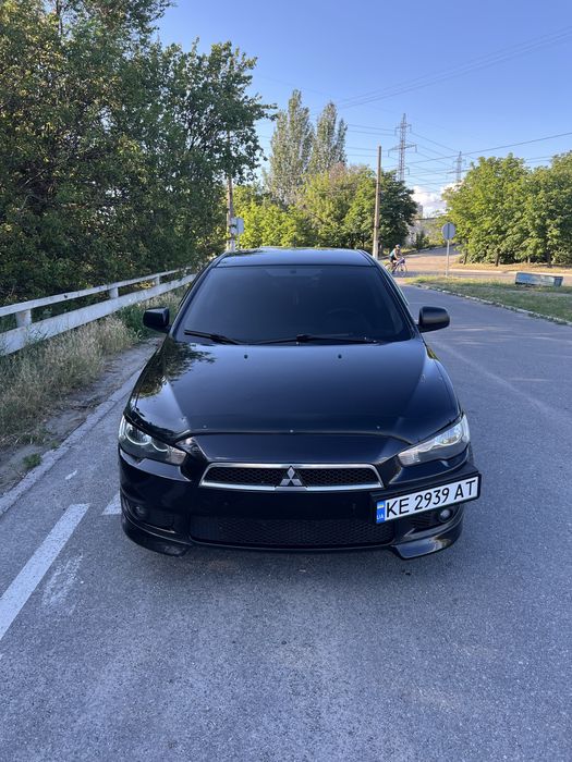 Mitsubishi Lancer x