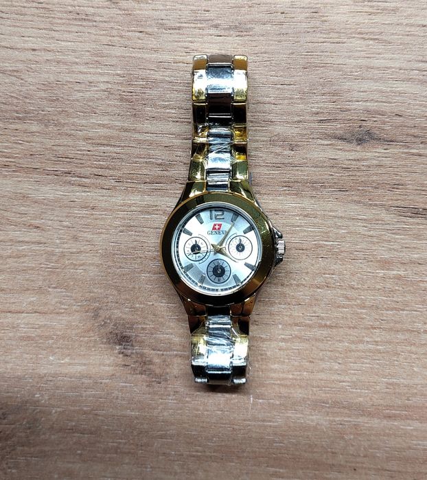 Zegarek stylizowany na Geneva nie używany