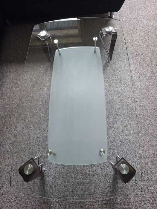 Stolik kawowy, Ława szklana