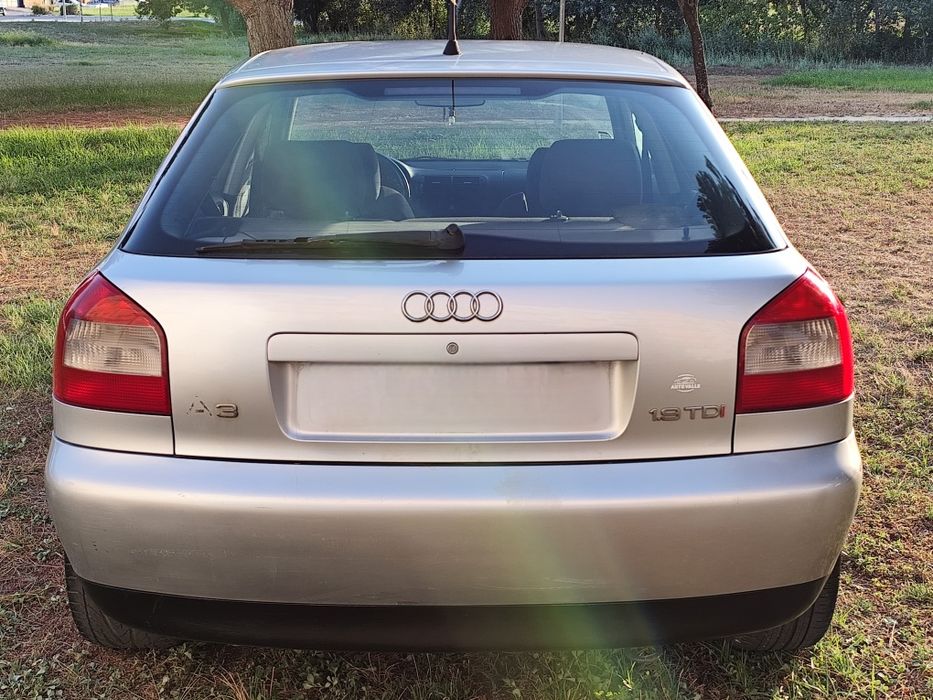 130cv 1.9 TDI CX6 AUDI A3 5 portas impecável e fiável