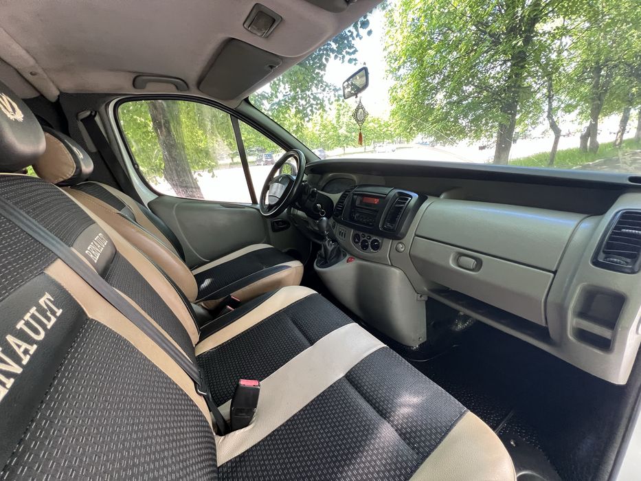 Продам Renault Trafic (Vivaro)