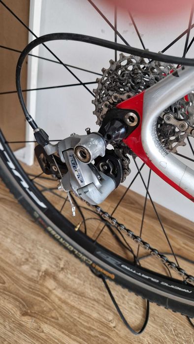 Rower przelaj/gravel Focus Mares CX carbon