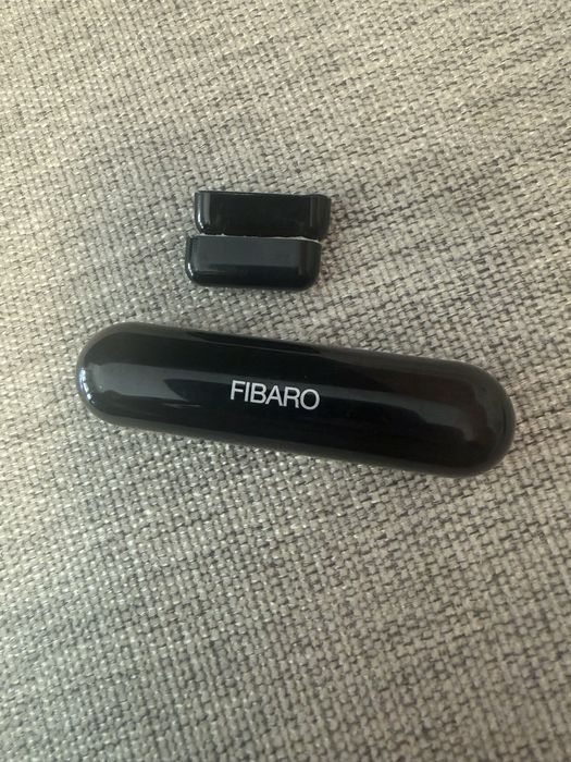 Fibaro door window sensor