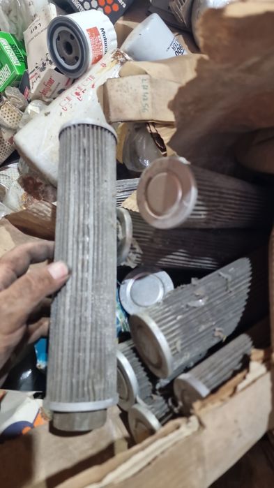 Pecas maquinas indústriais e tratores reboques e atrelados