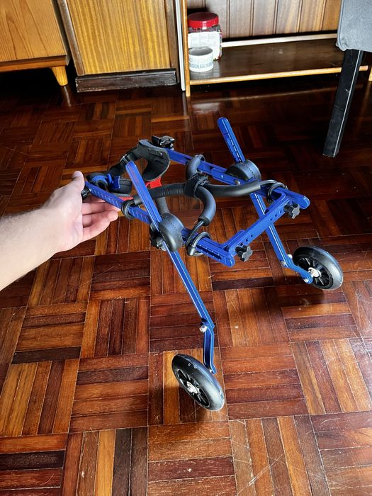 Cadeira de rodas para gato/cão