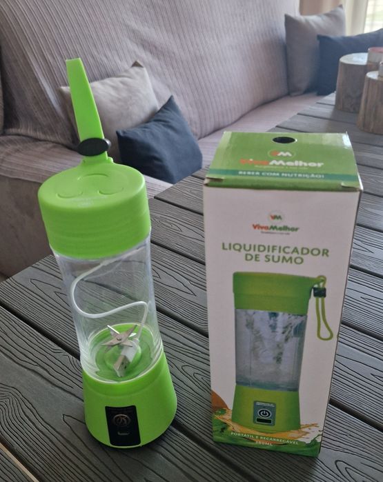 Liquidificador com bateria novo