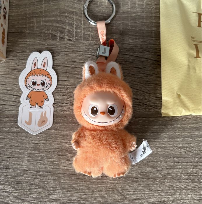 Оригінал Labubu‼️ - Pin for love брелок лабубу Pop Mart: 650 грн