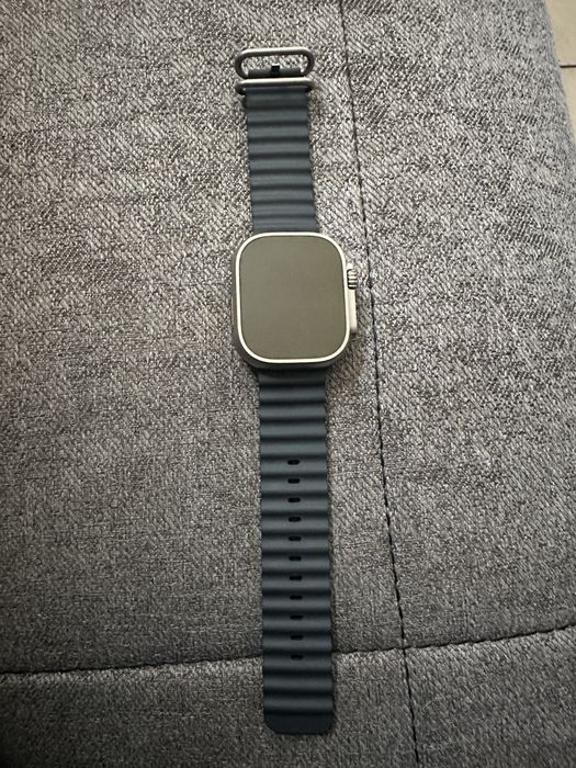 Apple Watch Ultra первые