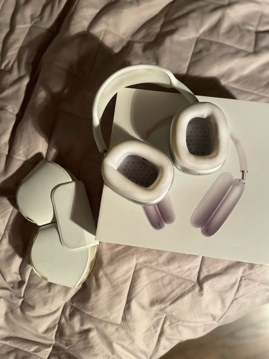 Airpods Max silver