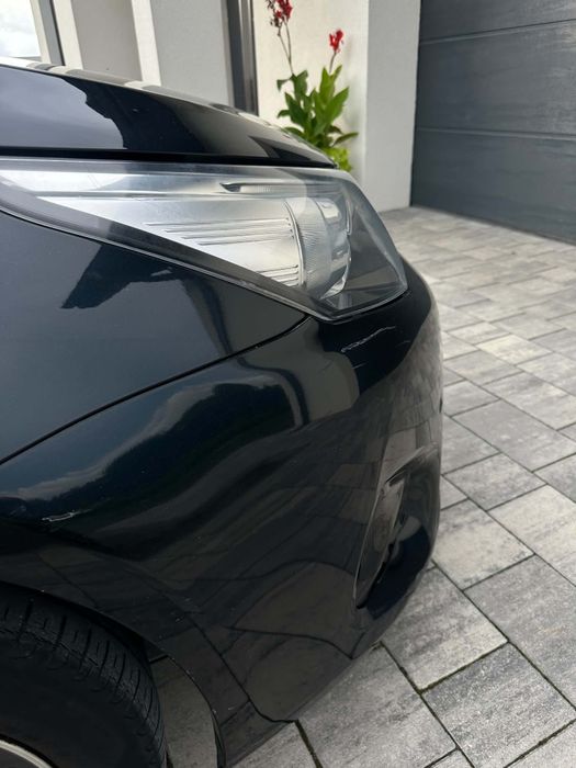 Toyota  Avensis 1.8  2 właściciel