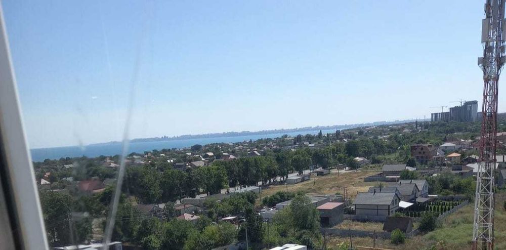 Продам 2 х кв в новом доме с евроремонтом с видом на море свое АГВ.