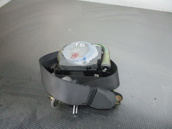 Cinto frente direito MAZDA 6 Hatchback (GG)