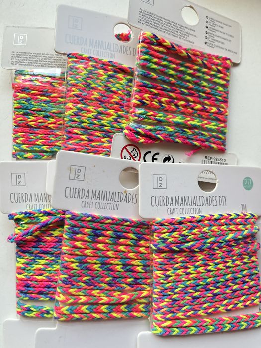 Material diverso para fazer bijuteria