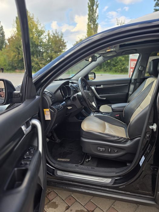 Продам KIA SORENTO 2010р.