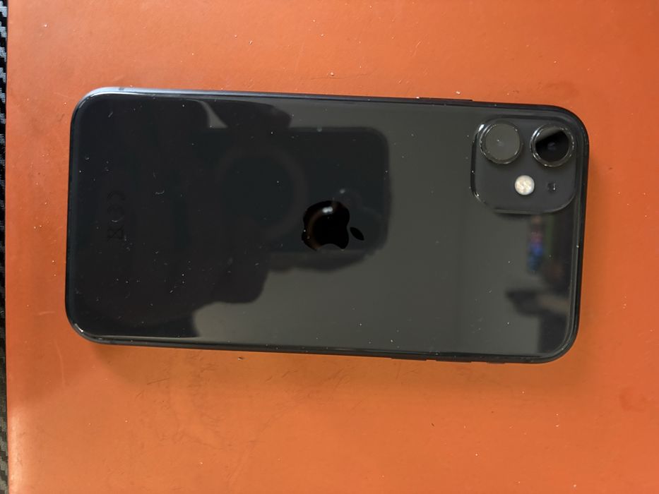 iPhone 11 64GB – Czarny (Nowa bateria)