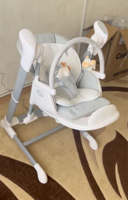 Krzesełko do karmienia Cascata