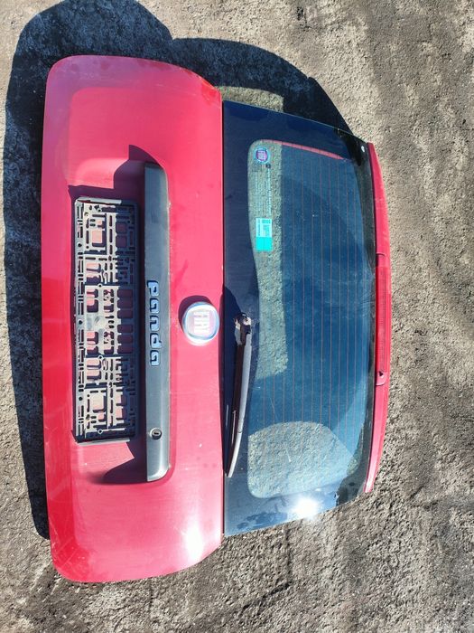 Fiat Panda III 3 klapa bagażnika tył czerwona