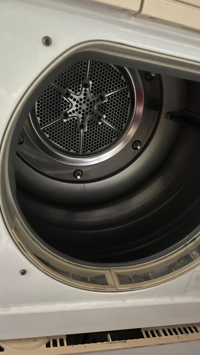 Máquina de secar roupa miele