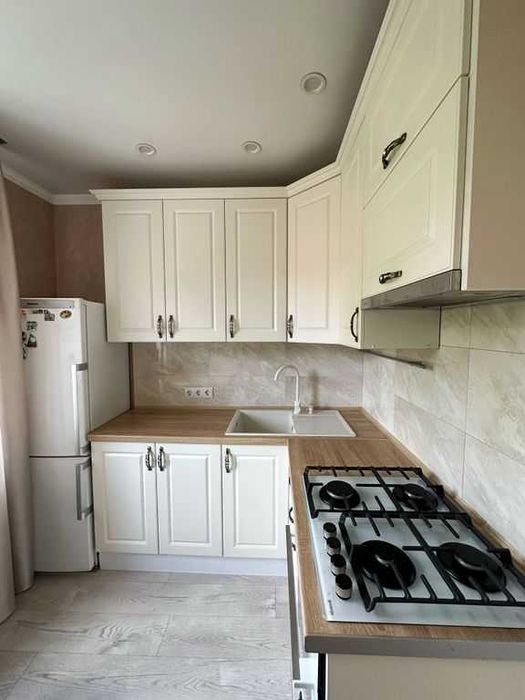 Комфортна квартира - погодинно, подобово. Центр , Гагаріна. Посуточно