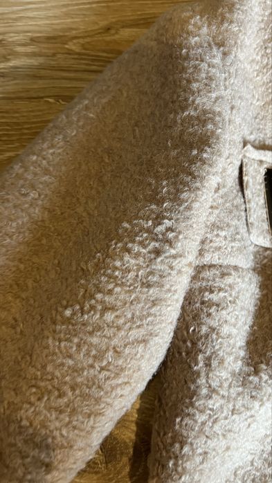 Krótka damska kurtka pluszowa 38 M