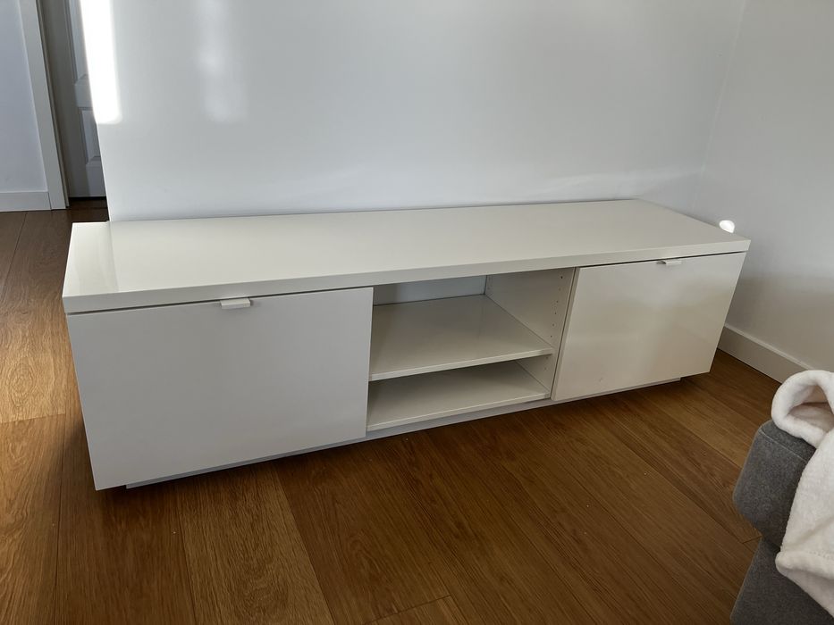 Szafka RTV Ikea  Byas