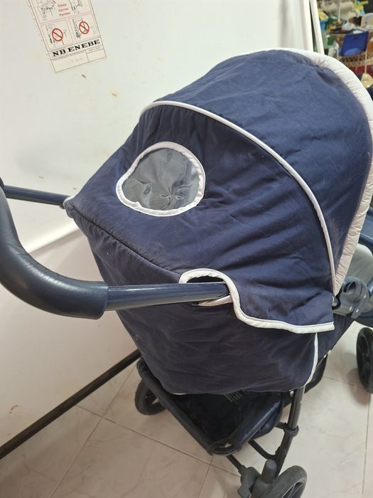 Carrinho de bebé