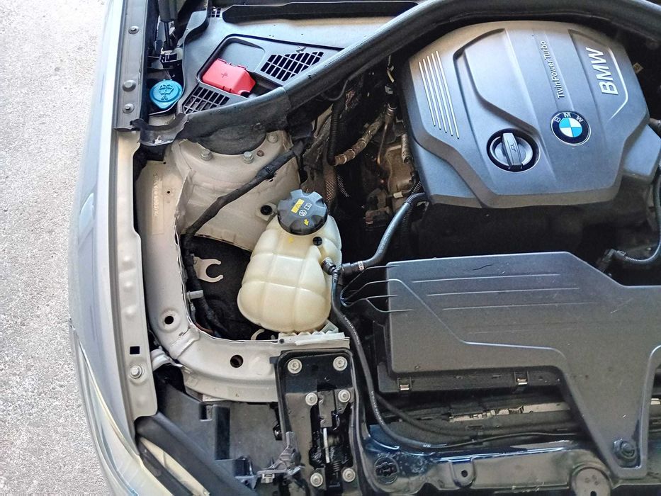 BMW 116 D c/auto ( pequeno sinistro )