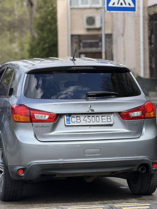 Mitsubishi ASX 2.0 • 2016 рік •газ/ бензин - від Власника