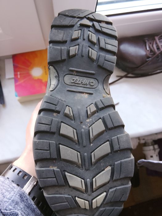 Sprzedam buty Hi-Tec skórzane
