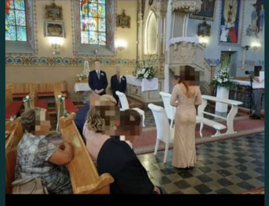 Dekoracja kościoła biały dywan krzesla klęcznik lampiony na ślub do kościoła