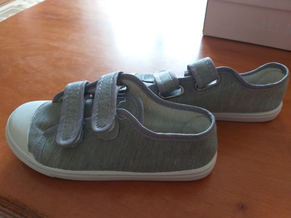 Buty sportowe trampki tenisowki szare 30