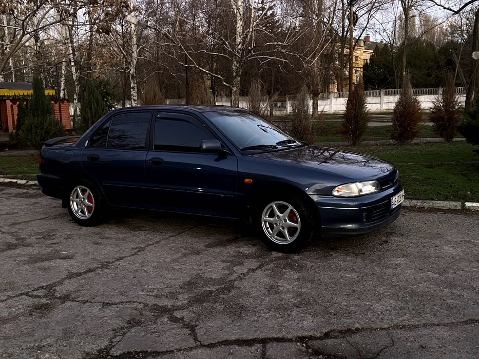 Mitsubishi Lanser 5 GLXI