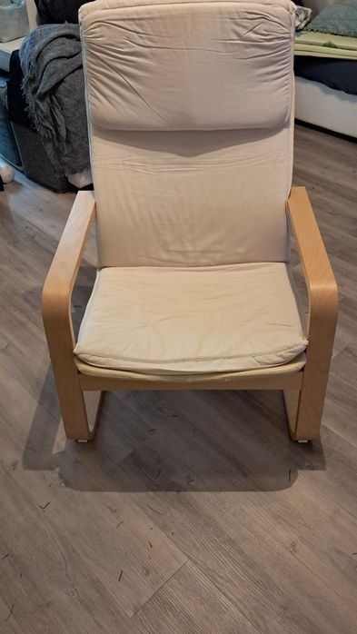 Poltrona POÄNG
Poltrona