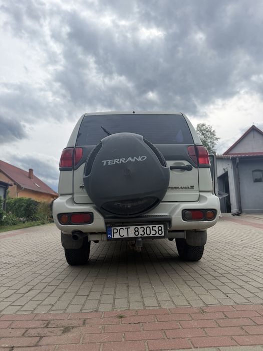 Nissan Terrano II