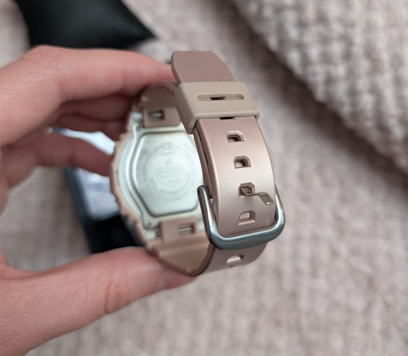 Годинник Часы CASIO GMA-P2100ST-4AER
