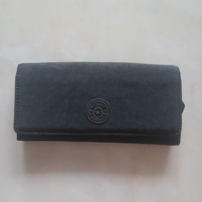 Duży portfel KIPLING z materiału jak nowy