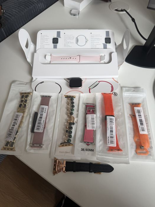 Apple Watch 10 42 mm 89% baterii