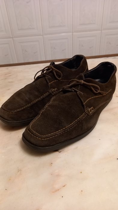 Vendo sapato de Camurça para homem