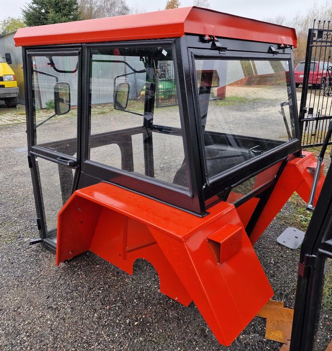 Kabina do traktora ciągnika URSUS C330 C360 NOWE transport
