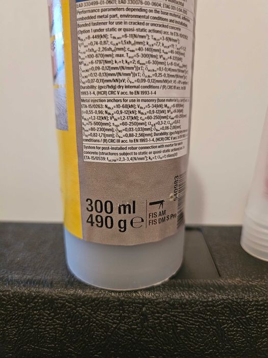 Kotwa chemiczna masa zaprawa FISCHER FIS VL 300T
