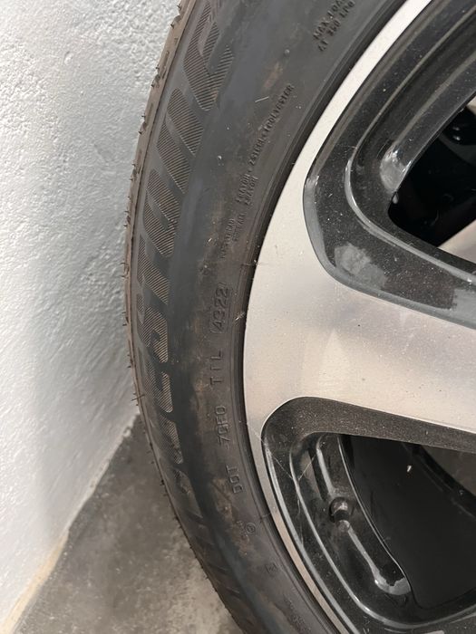 Jantes 19” e pneus 235/55R19 - Mercedes GLC