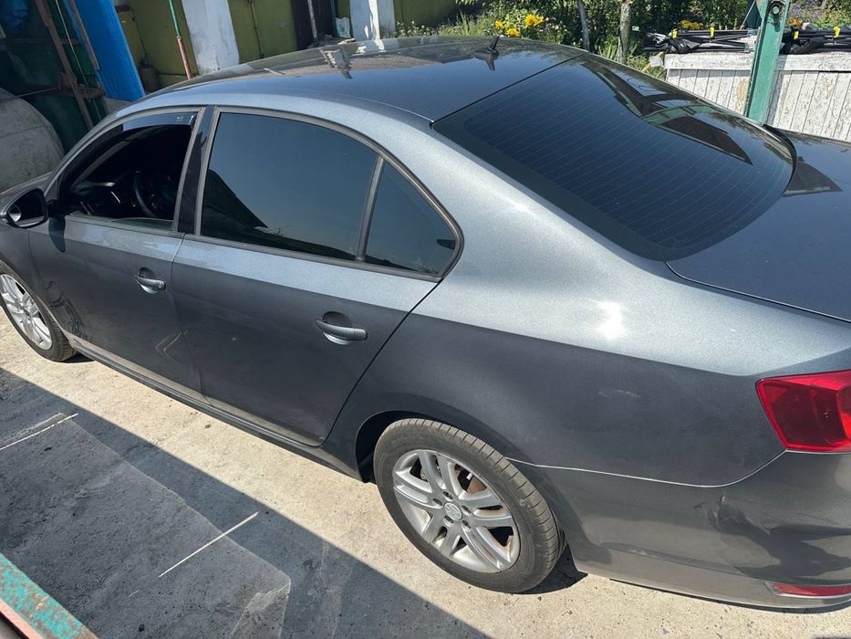 Volkswagen Jetta 6 для військових