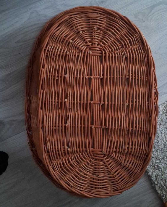 wiklinowe legowisko dla psa lub kota