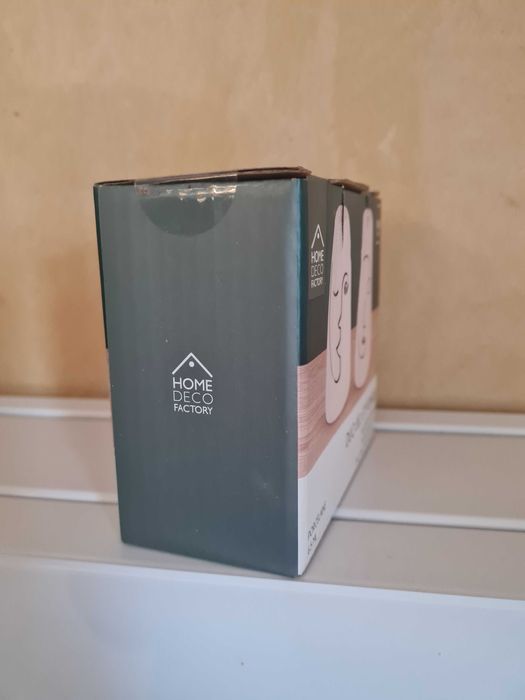 Saleiro e pimenteiro modernos