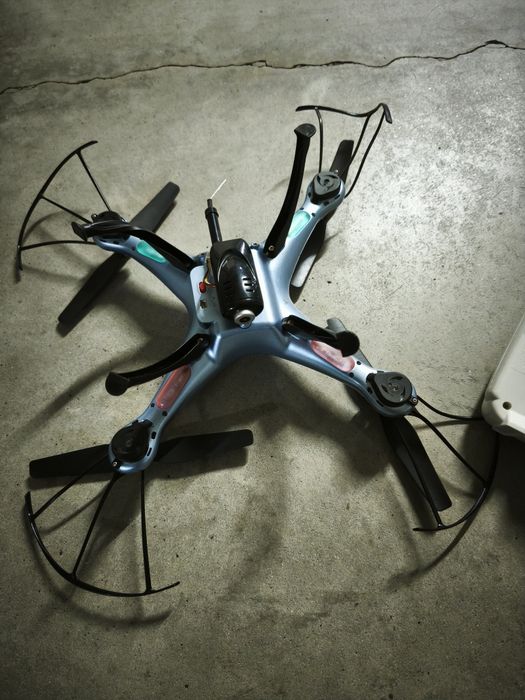 Drone Suma X8W com comando para peças