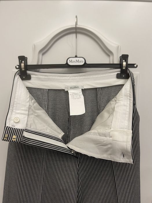 MAX MARA piękna marynarka ze spodniami w prążek, granatowy
