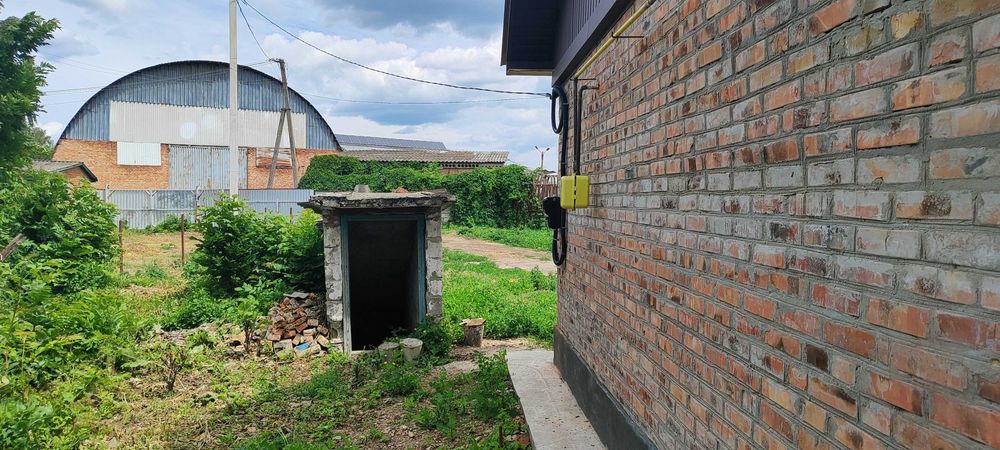 Продам будинок м. Гадяч, район жд вокзалу