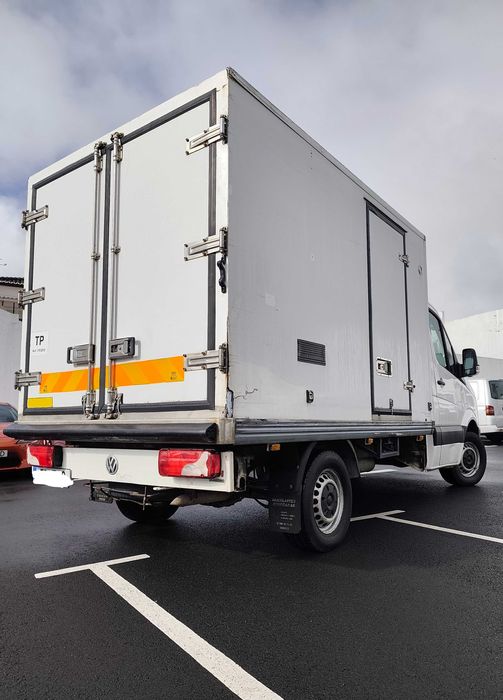 Volkswagen Crafter 2.0TDI c/caixa isotérmica 2013
