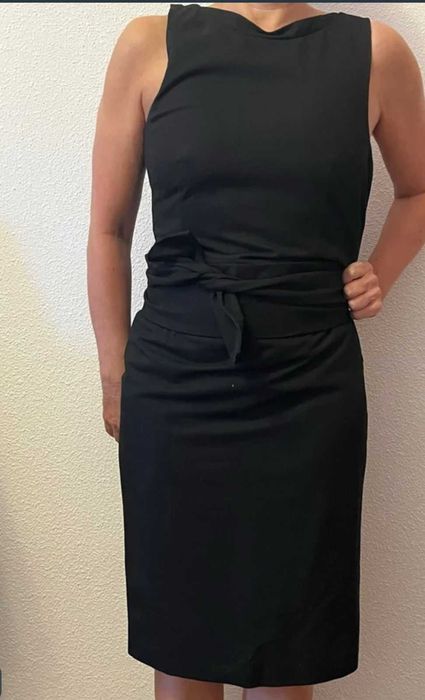 Фірмове плаття Armani Італія