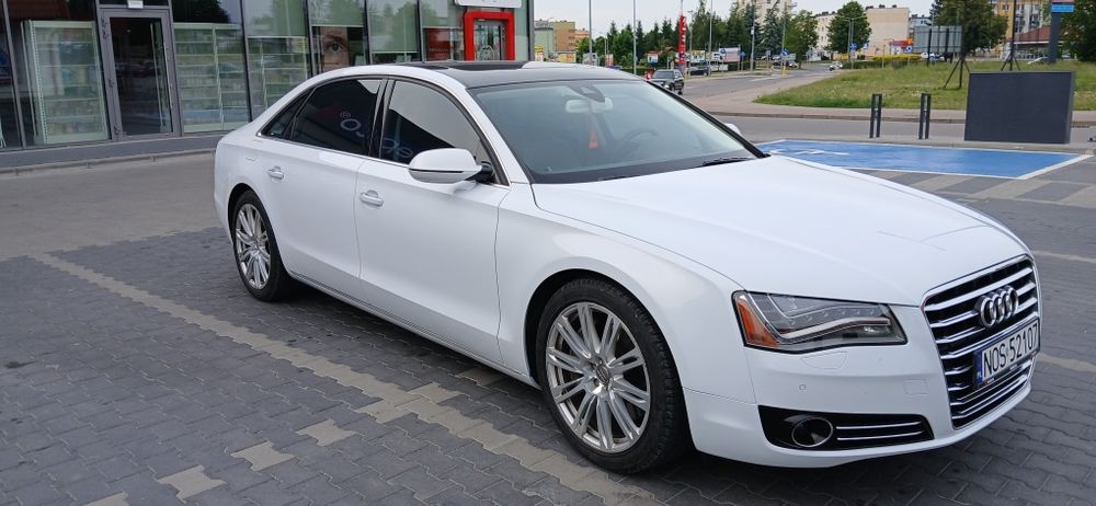 Audi A8 long 4.2